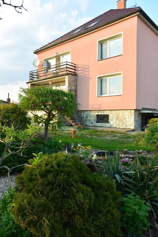Rodinne Ubytovani - Family Accommodation Kobylice Dış mekan fotoğraf